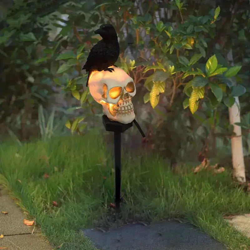 Crow Skull Solar Garden Light