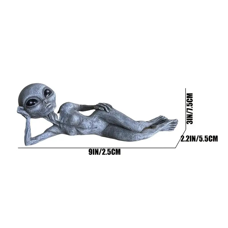 Alien Resin Statue Figurine