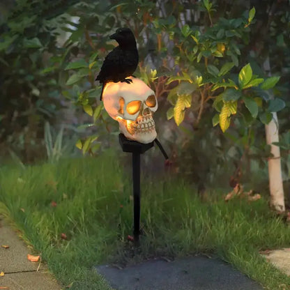 Crow Skull Solar Garden Light